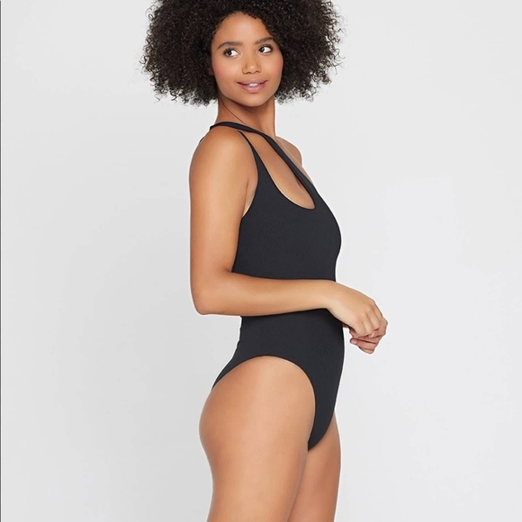 L*Space Phoebe Ribbed Asymmetrical One Piece Swimsuit - Picture 8 of 12